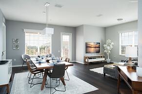 Vista Cay Resort by Your Vista Cay