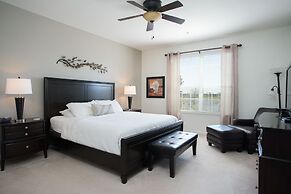 Vista Cay Resort by Your Vista Cay