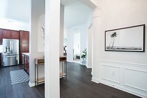 Vista Cay Resort by Your Vista Cay