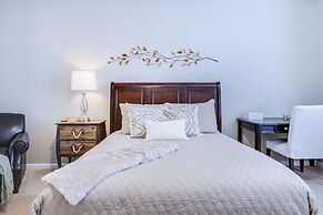 Vista Cay Resort by Your Vista Cay