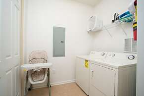 Vista Cay Resort by Your Vista Cay