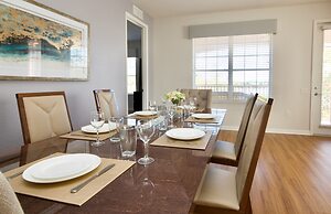 Vista Cay Resort by Your Vista Cay