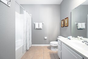 Vista Cay Resort by Your Vista Cay