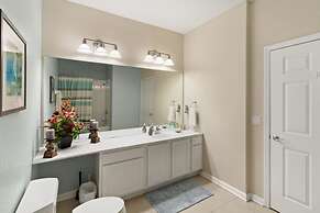 Vista Cay Resort by Your Vista Cay