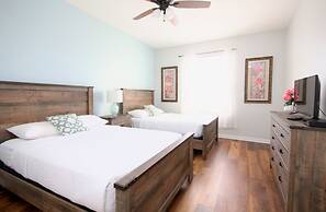 Vista Cay Resort by Your Vista Cay