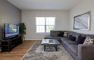 Vista Cay Resort by Your Vista Cay