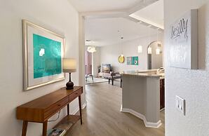 Vista Cay Resort by Your Vista Cay