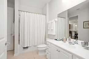 Vista Cay Resort by Your Vista Cay