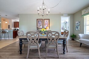 Vista Cay Resort by Your Vista Cay