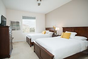 Vista Cay Resort by Your Vista Cay