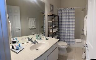 Vista Cay Resort by Your Vista Cay