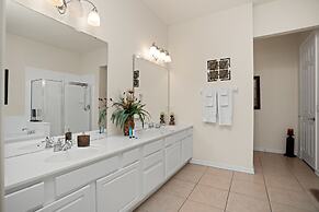 Vista Cay Resort by Your Vista Cay