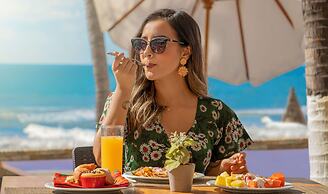 Oceano Palace Beach Resort