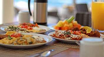 Oceano Palace Beach Resort