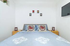 Beijing Drum Tower Luxurious Apartment