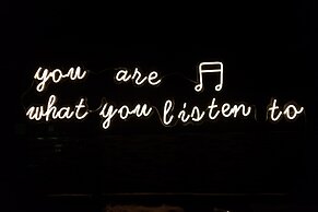 Aijupai Homeparty Prickeln Villa