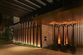 The RuMa Hotel and Residences