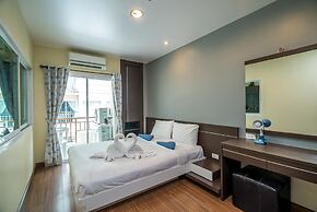 Phuket Villa Condominium by Lofty