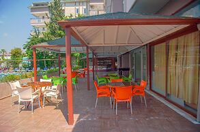 Grand Bahama Beach Hotel