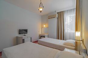 Grand Bahama Beach Hotel