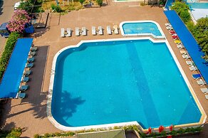 Grand Bahama Beach Hotel