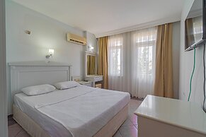 Grand Bahama Beach Hotel