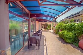 Grand Bahama Beach Hotel