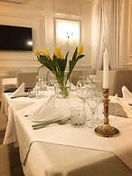 Dom Sivre Boutique Hotel