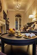 Dom Sivre Boutique Hotel