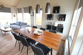 Blue View Cabin 5A with Hot Tub