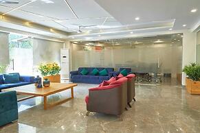 Hotel Golf View Suites