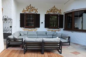 Pension Almhof Baumgarten