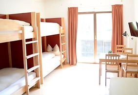 Pension Almhof Baumgarten