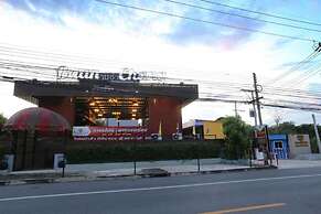 Baan Chang Hotel & Coffee House