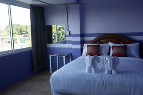 Baan Chang Hotel & Coffee House