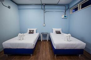 Baan Chang Hotel & Coffee House