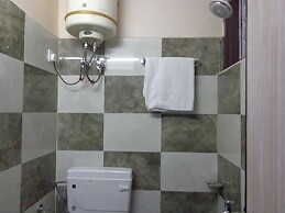 Delhi Inn