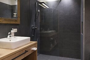 Sepp & Hanni's - Suiten im Dorf