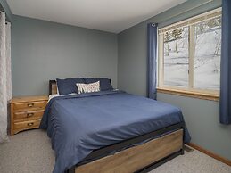 Fawn Drive 2 Bedroom Home by Redawning