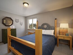 Fawn Drive 2 Bedroom Home by Redawning