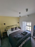 The Wolfe Inn Wolfscastle