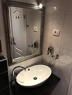 Pula Antic Rooms in Center- Adults only