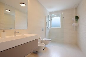 Designed Apartment with Swimming Pool