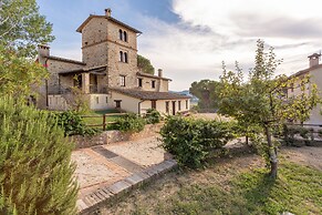 Borgo Pulciano Agriturismo