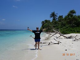 Ocean Beach Inn - Maldives