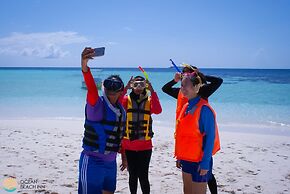 Ocean Beach Inn - Maldives