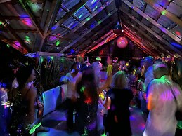 Ocean Beach Inn - Maldives