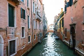 Alla Vigna - Room Only