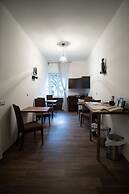 Boutique Stop and Sea Guesthouse