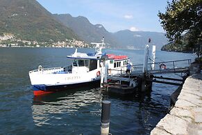 Lake Como Beach Resort and Villas